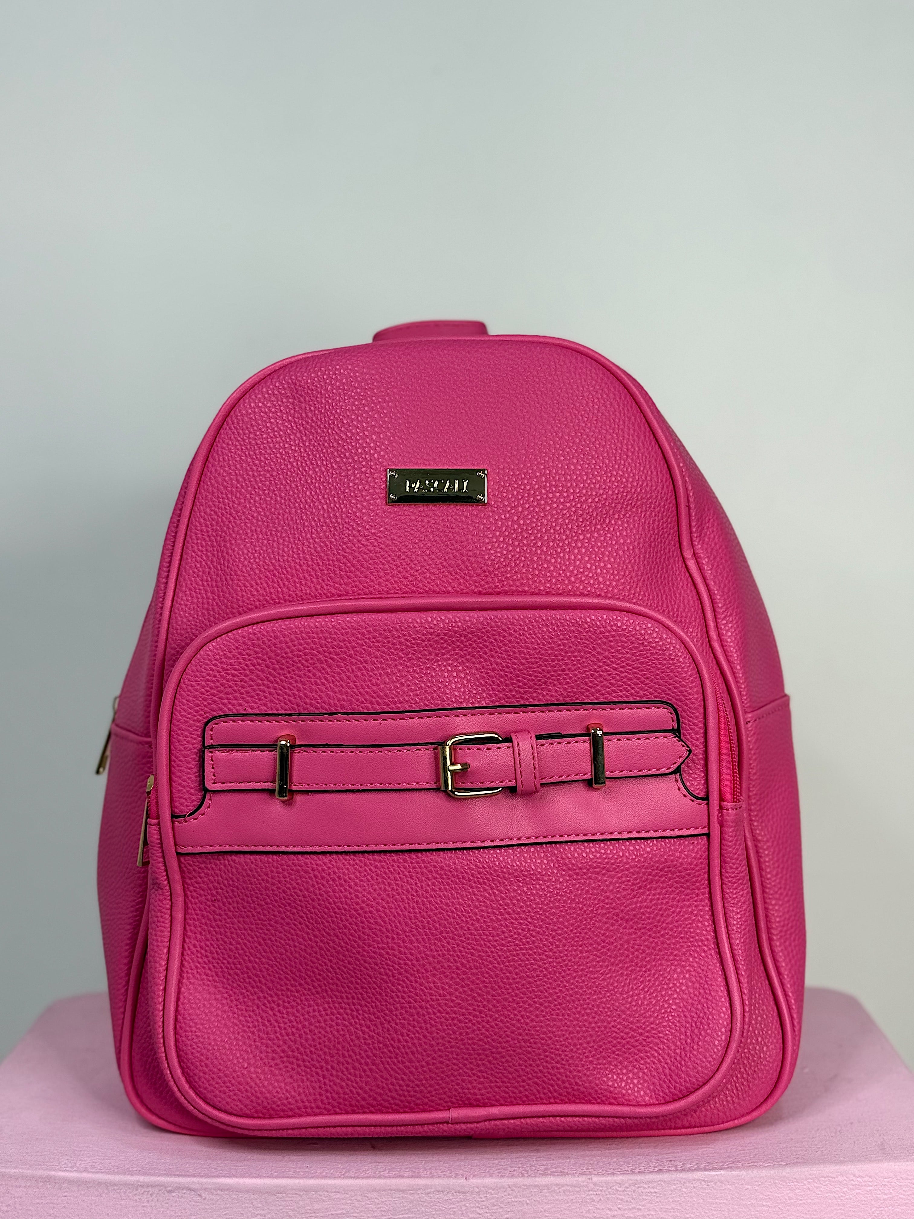 Mochila de dama de cuero