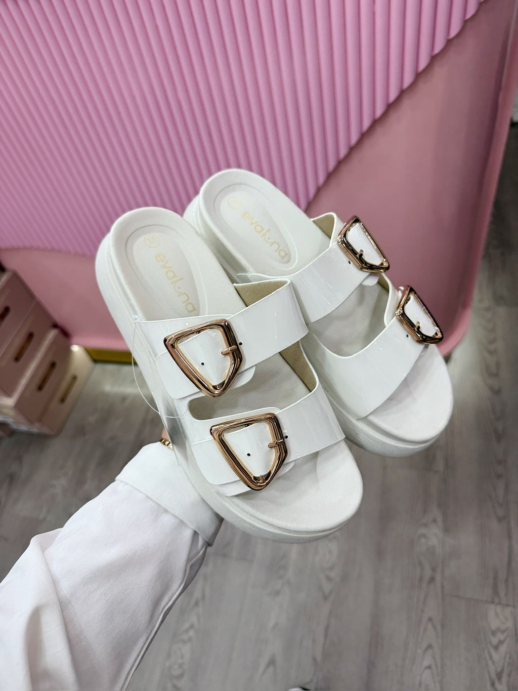 SANDALIAS SUELA ALTA