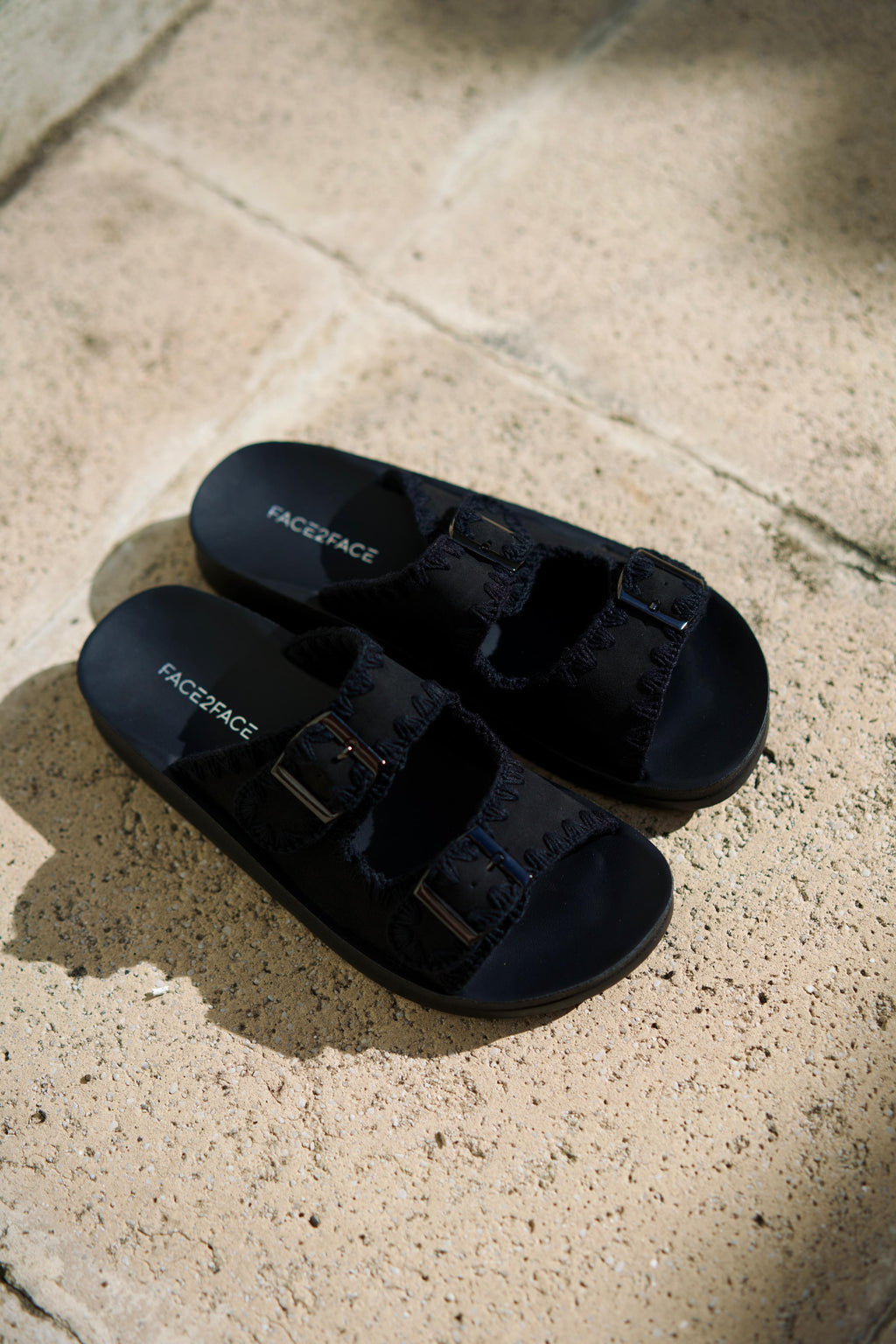 SANDALIAS FACE 2 FACE