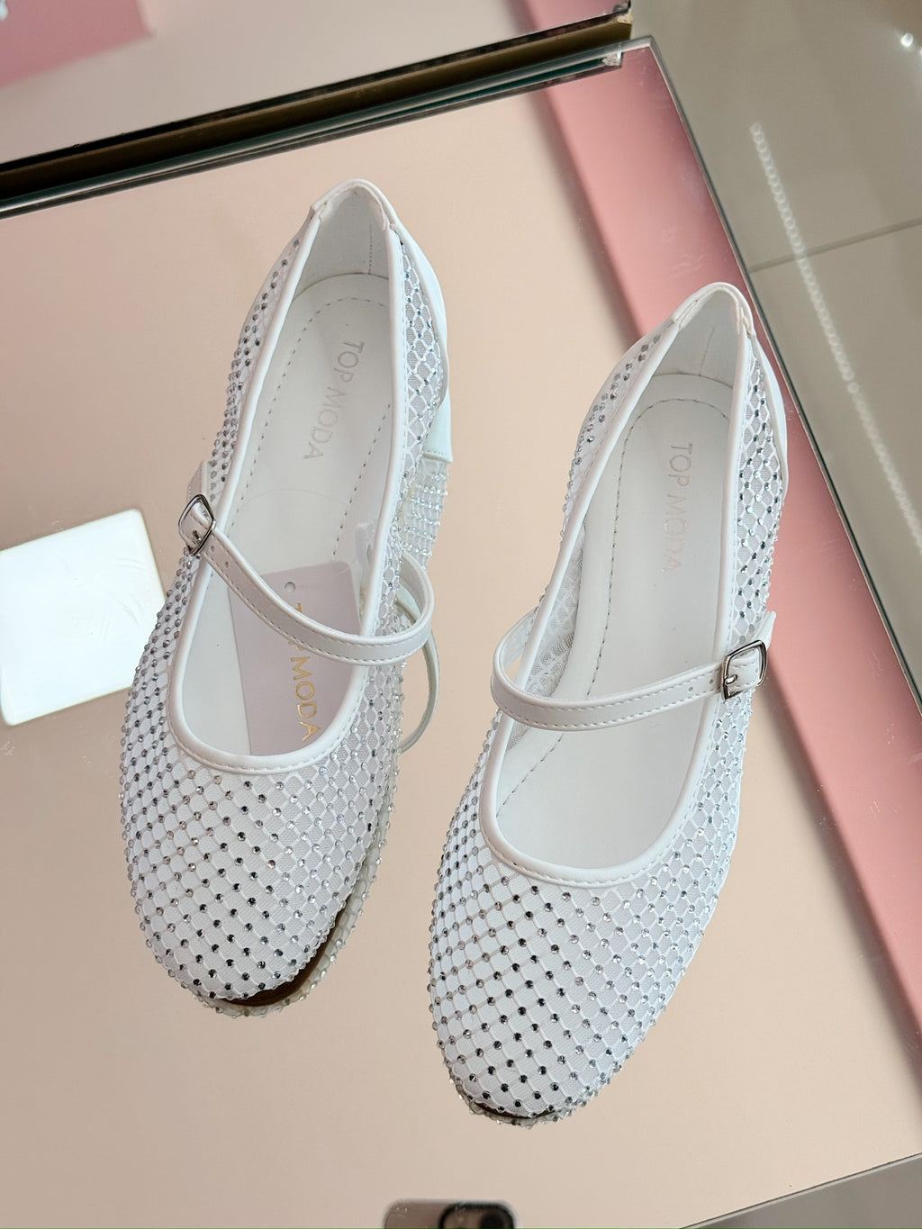 BALLERINAS