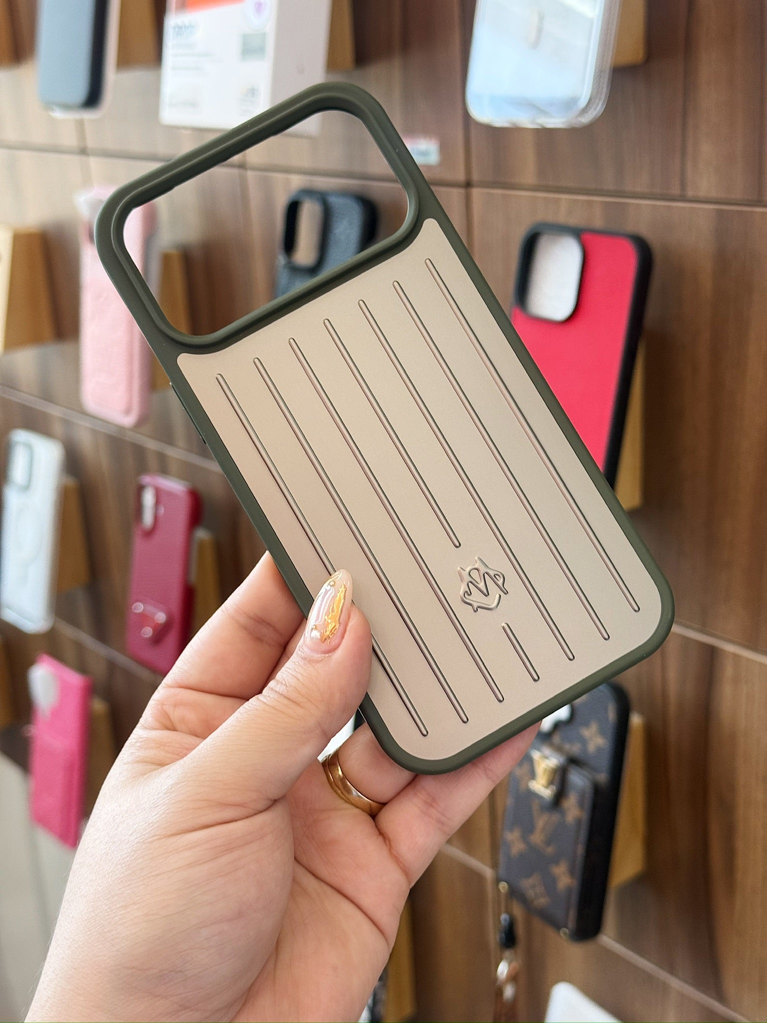 CASE IPHONE 17 PROMAX