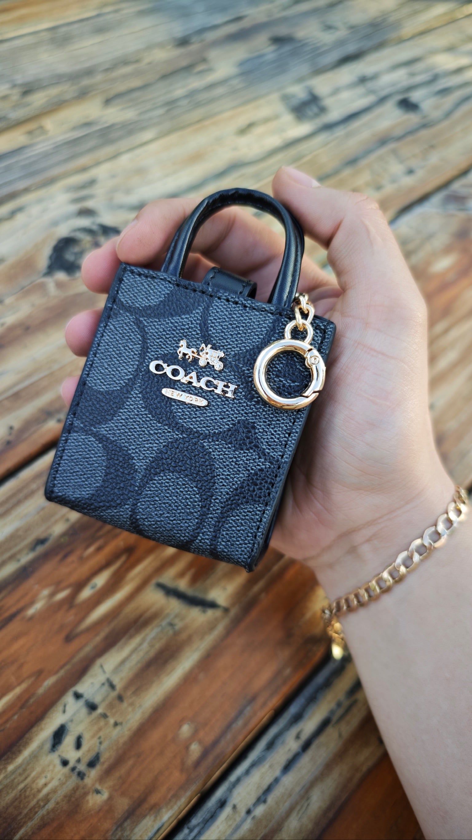 FUNDAS PARA AirPods