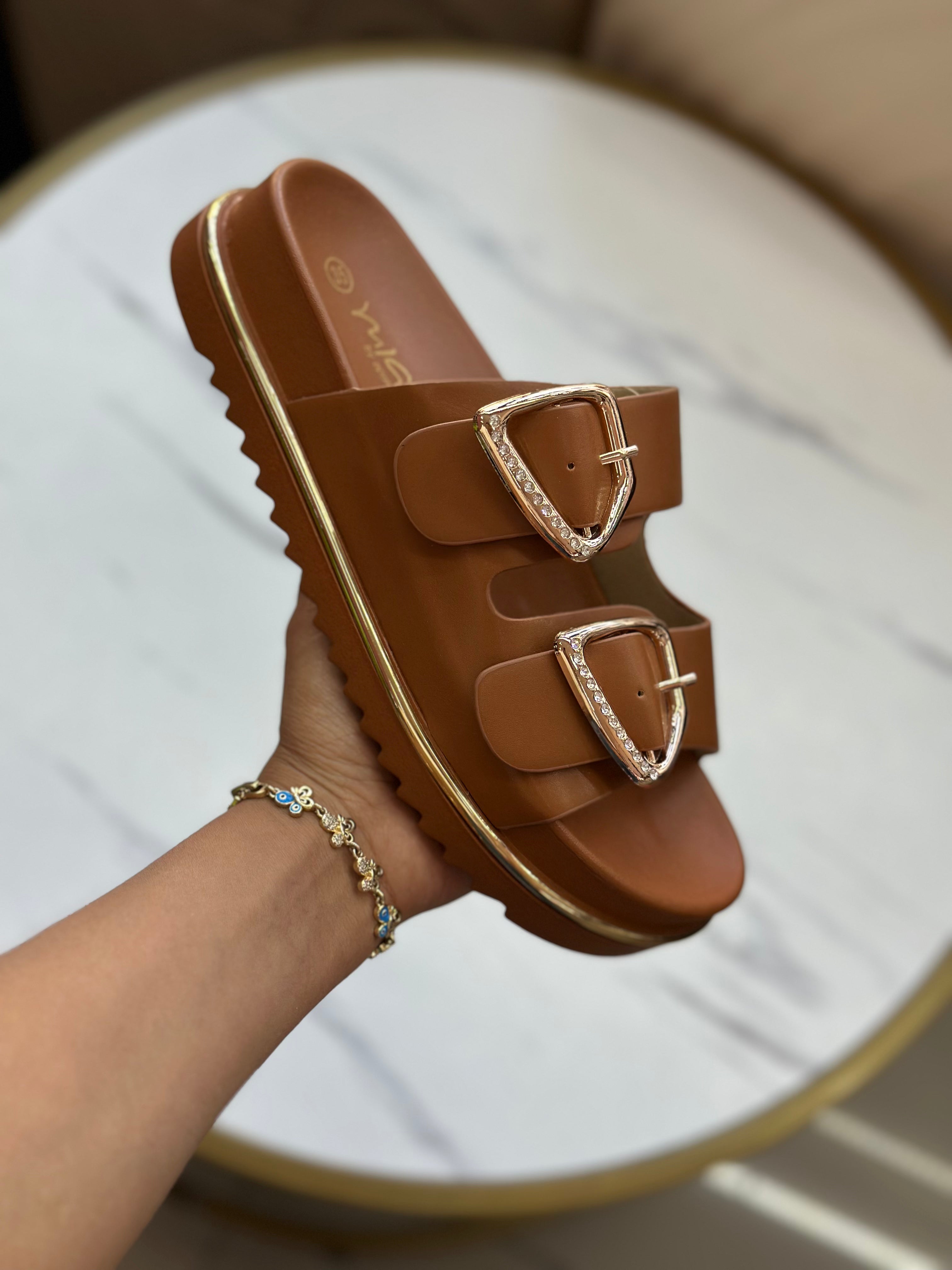 SANDALIAS SUELA ALTA