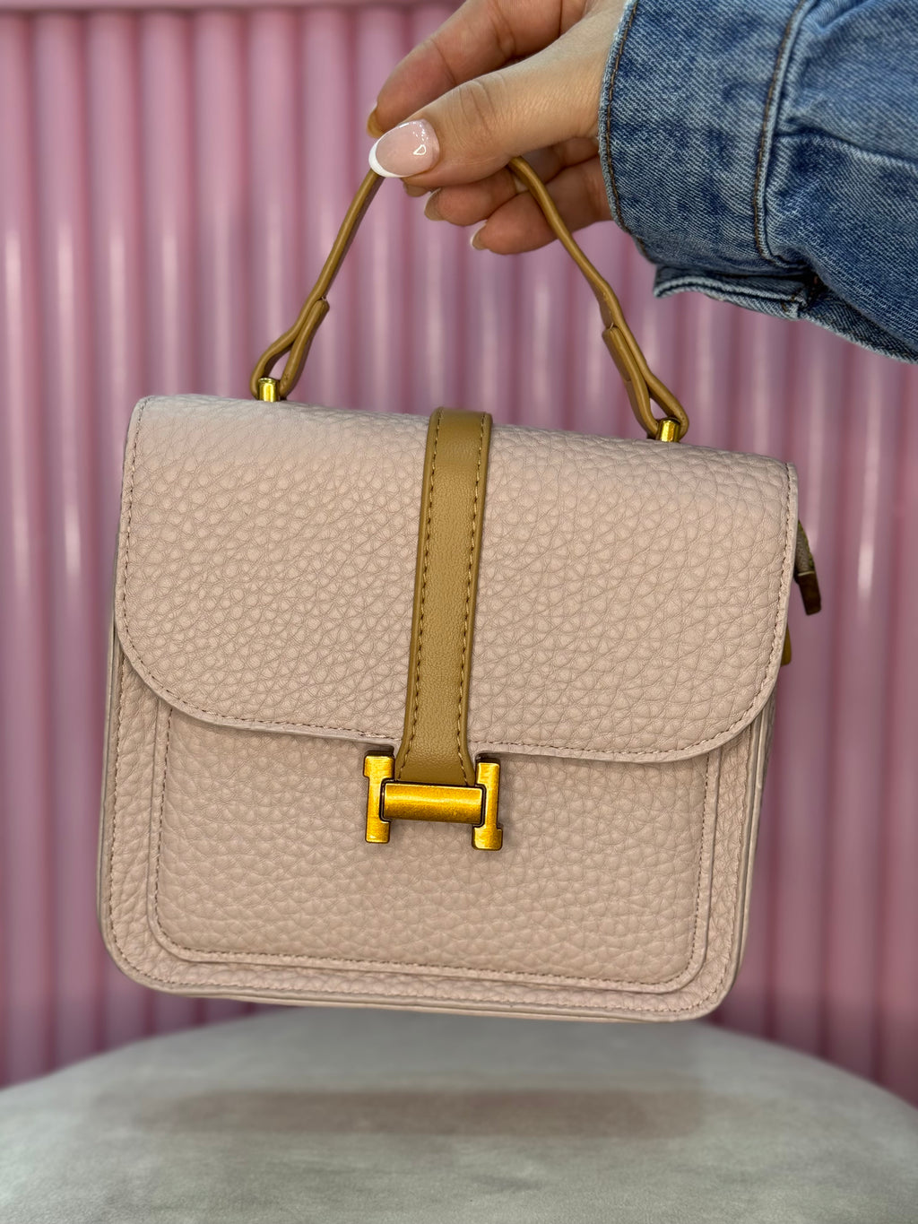 CARTERAS DE DAMA ESENCIALES