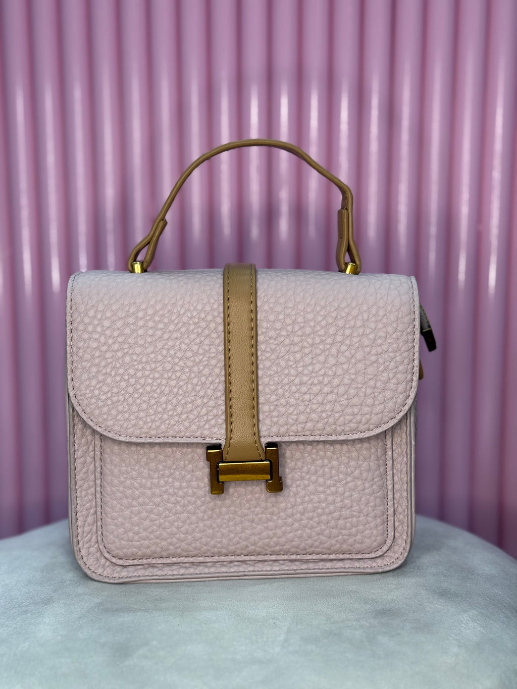 CARTERAS DE DAMA ESENCIALES