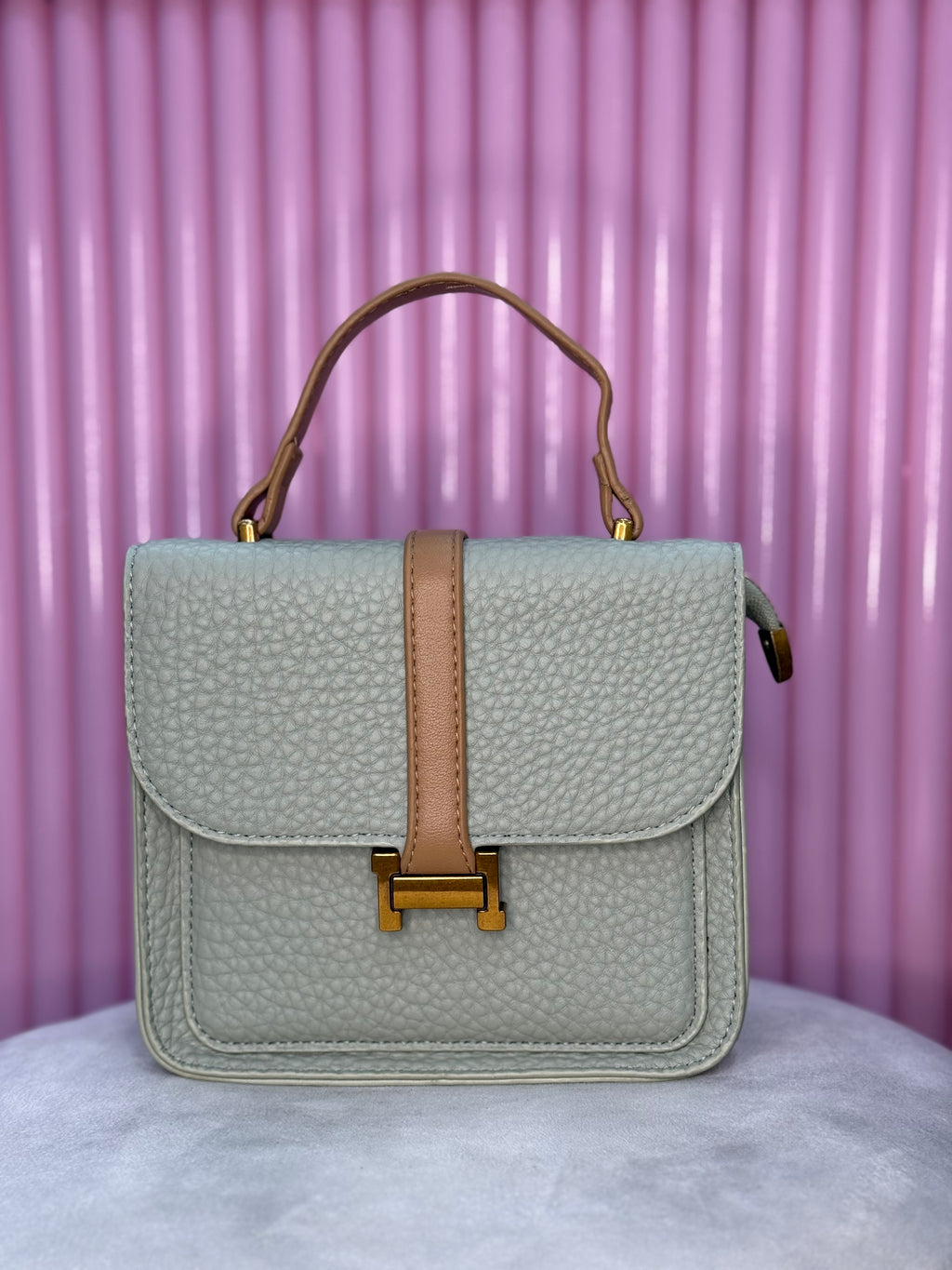 CARTERAS DE DAMA ESENCIALES