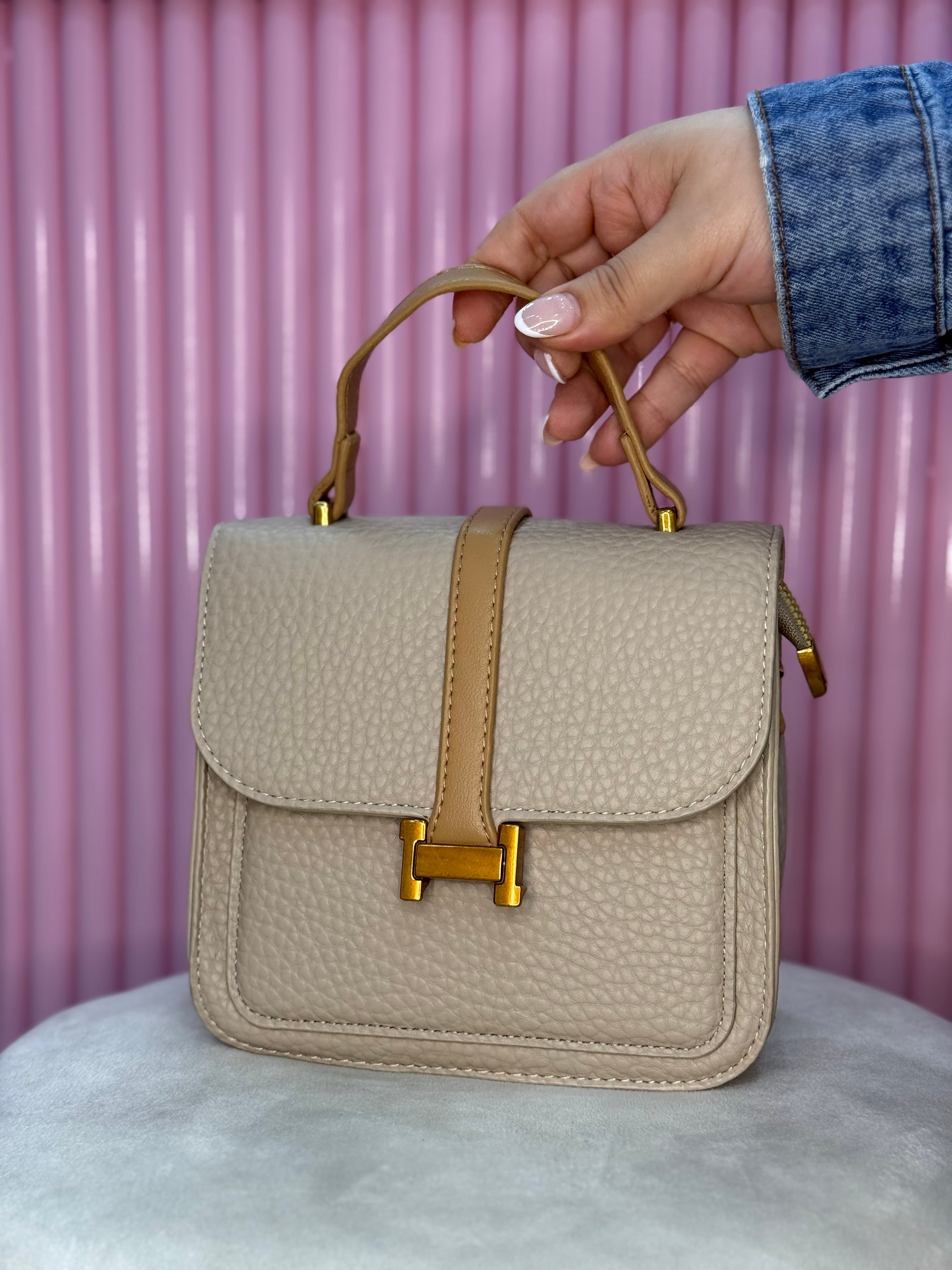 CARTERAS DE DAMA ESENCIALES