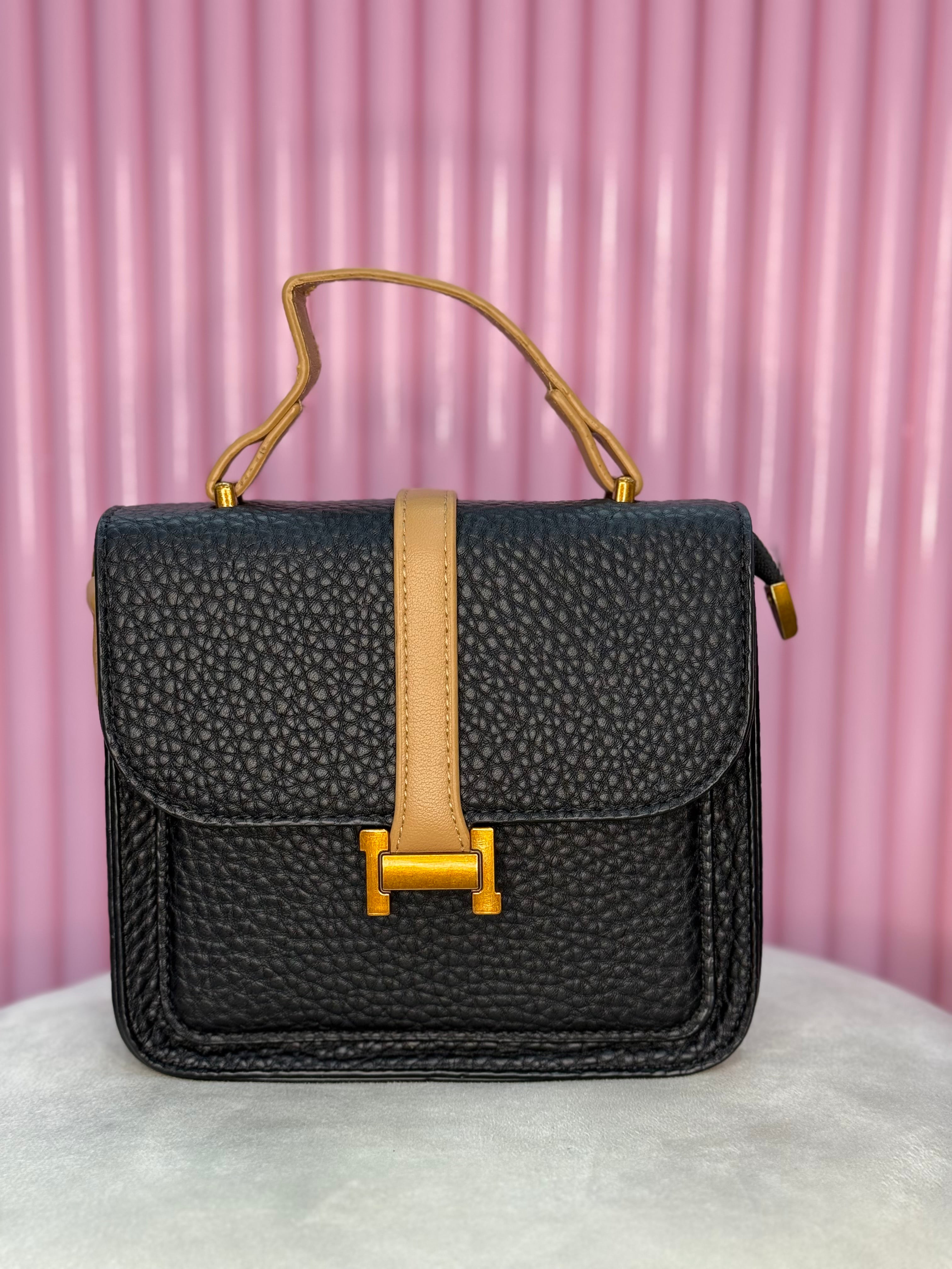 CARTERAS DE DAMA ESENCIALES