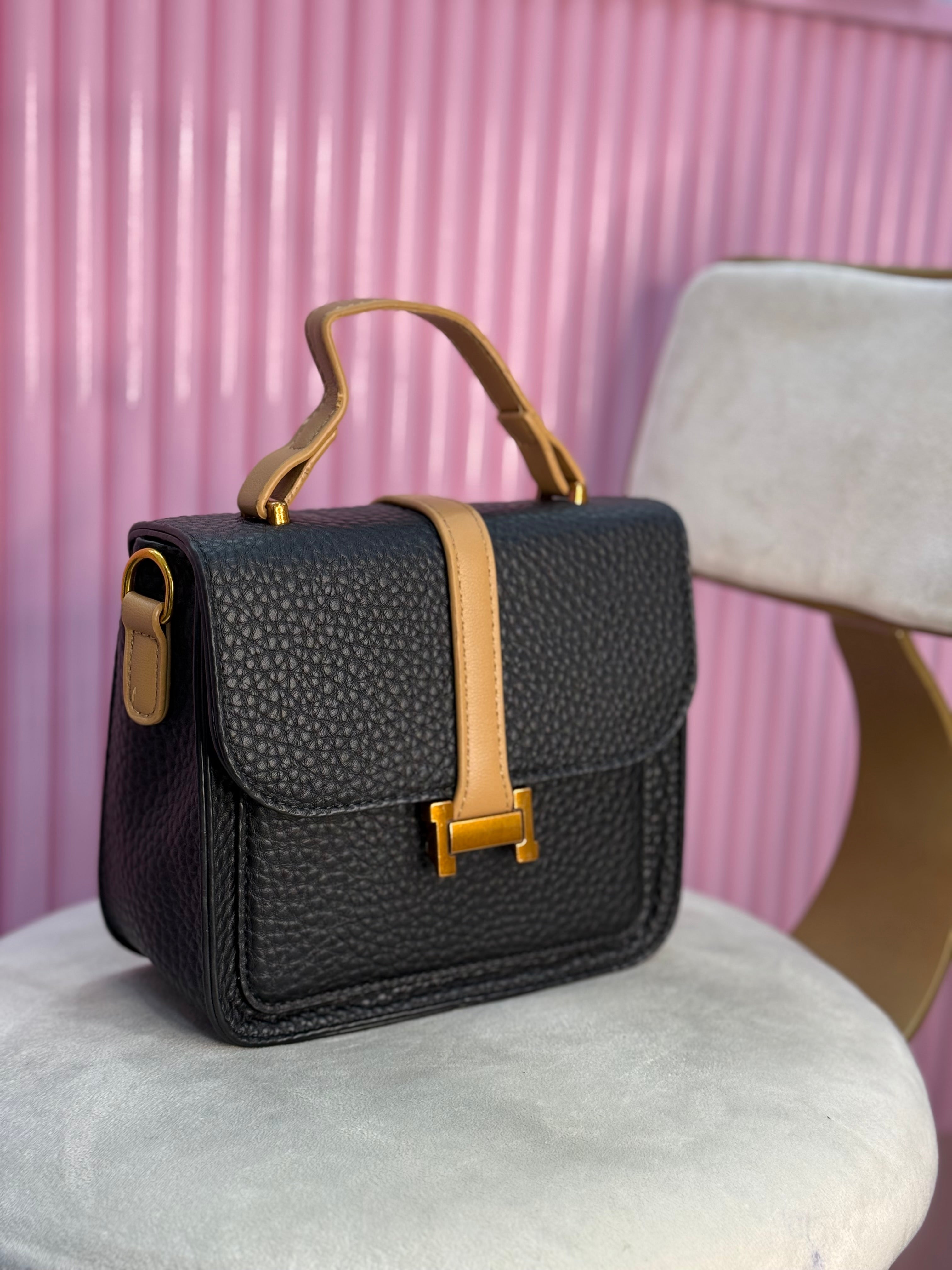 CARTERAS DE DAMA ESENCIALES