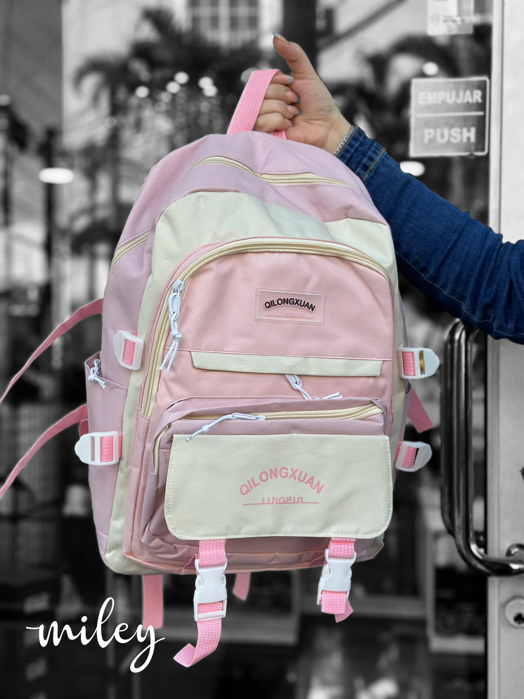 MOCHILA KAWAII DE DAMA