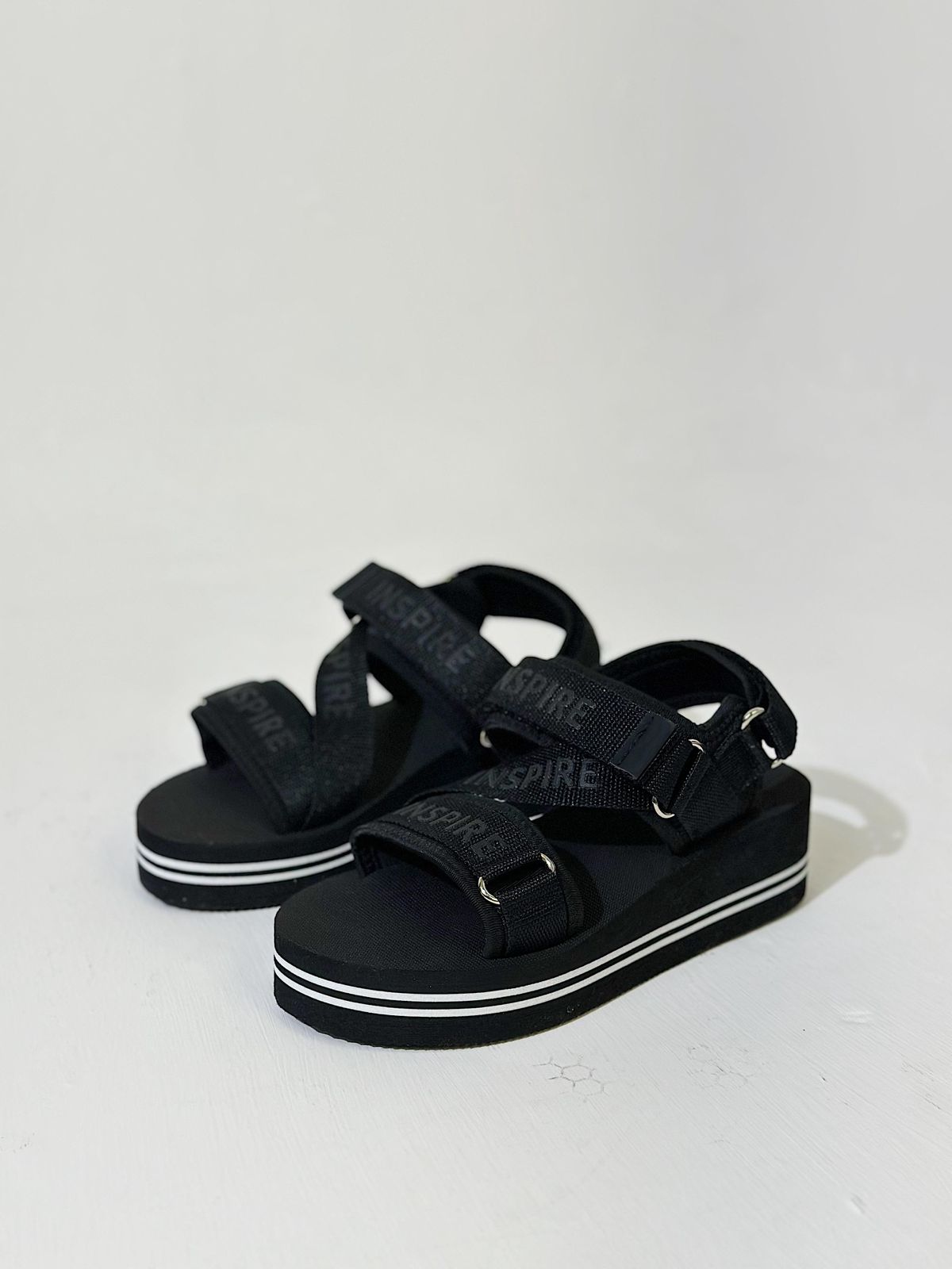 SANDALIAS FACE 2 FACE