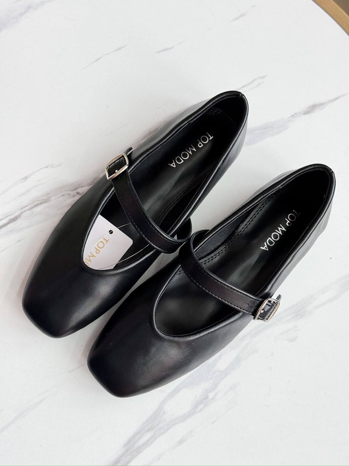 BALLERINAS