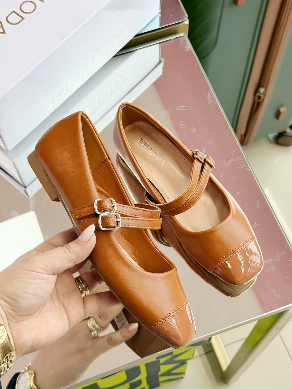BALLERINAS