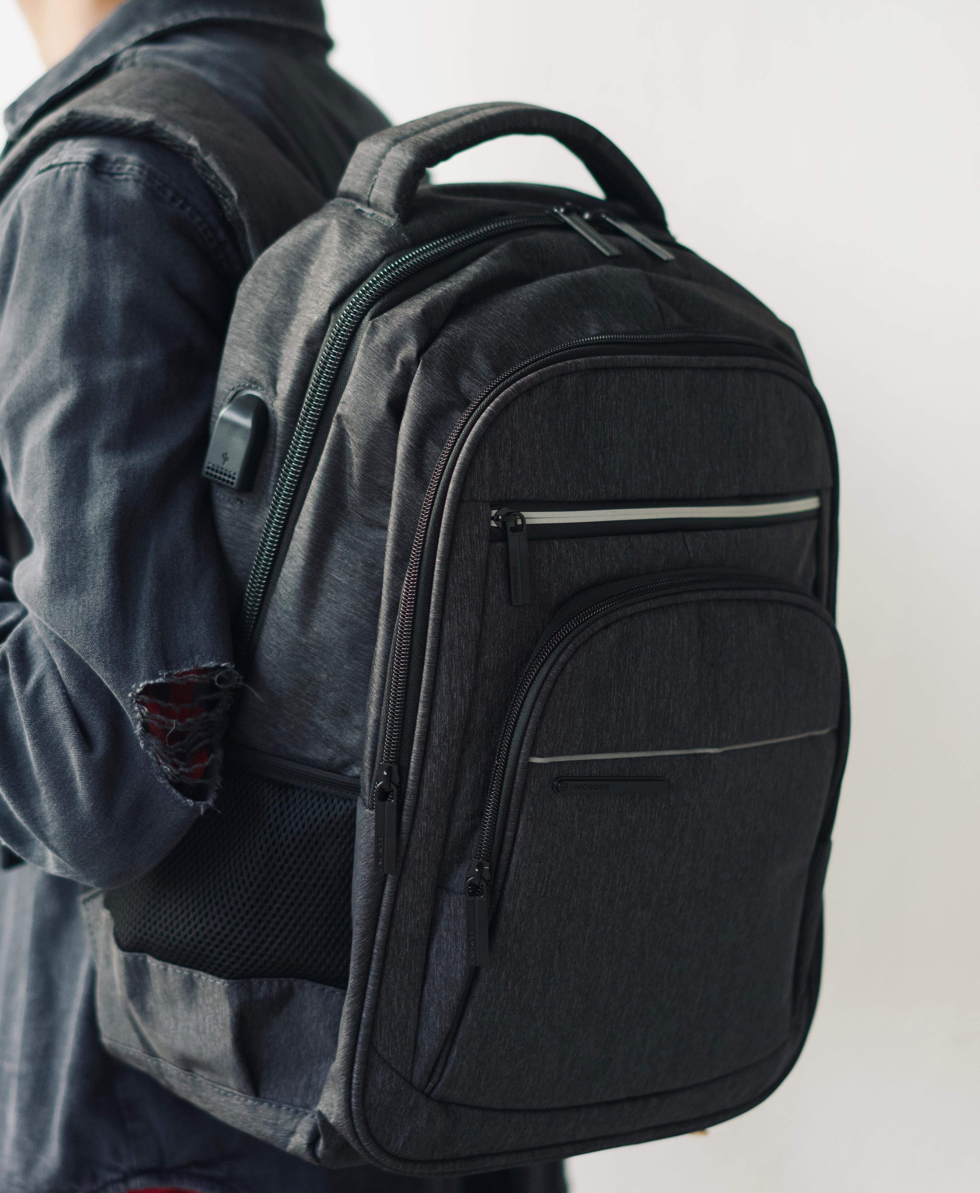 Mochilas de caballero UNICROSS